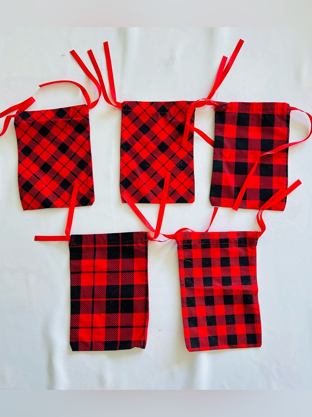NWOT Set of 5 Christmas Stockings Goodie Bags Gingham Red Black 8.5 x 6” Holiday